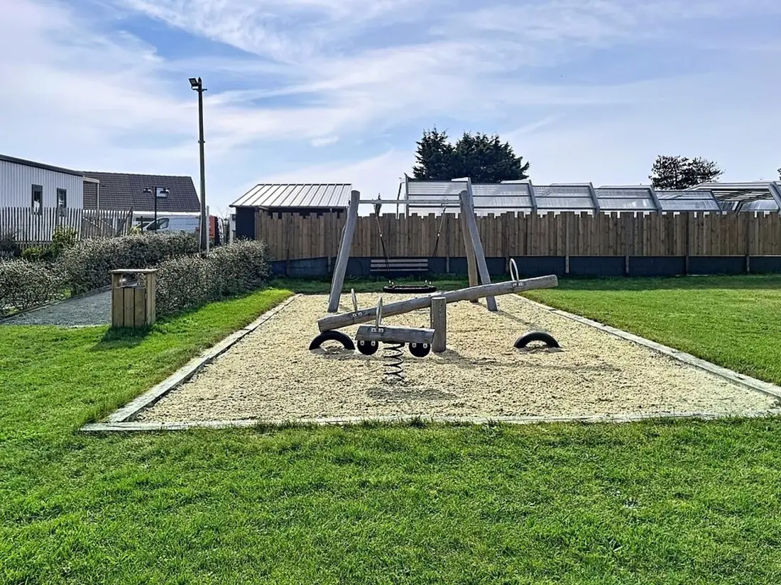 Maison de Vacances Saint-Pair-sur-Mer 128