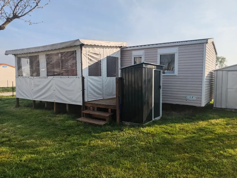 Camping aux 4 vues3 étoiles★★★