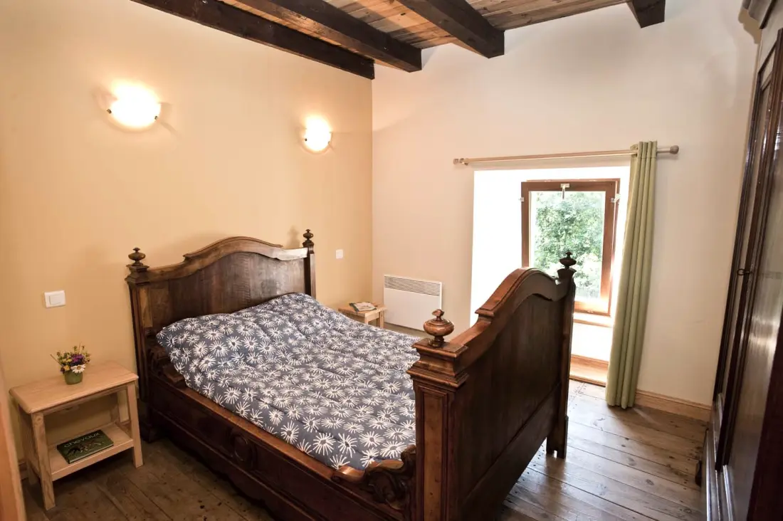 Gîte de France Gîtes de france  6/7 personnes aux combes 3 épis