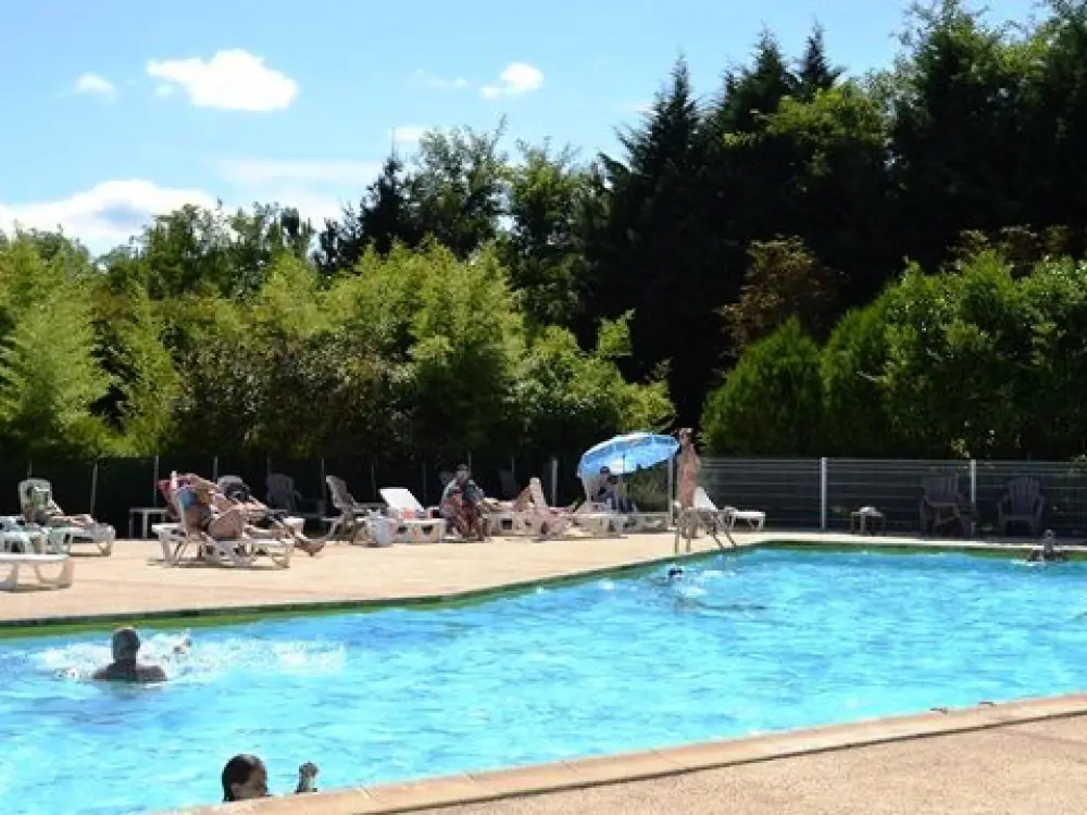 Camping Les Pins Du Soleil 4 étoiles★★★★