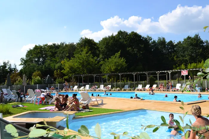 Camping Les Pins du Soleil4 étoiles★★★★