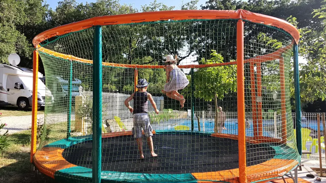 Camping de la Colline 3 étoiles★★★
