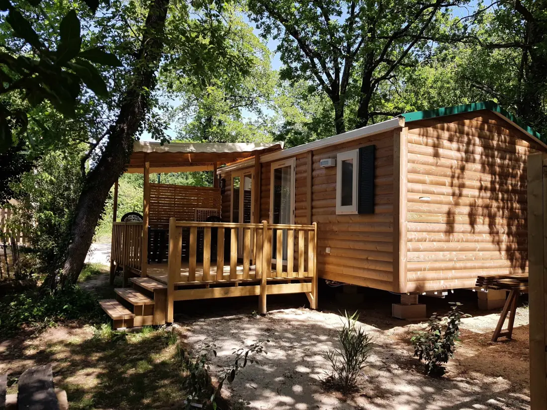 Camping de la Colline 3 étoiles★★★
