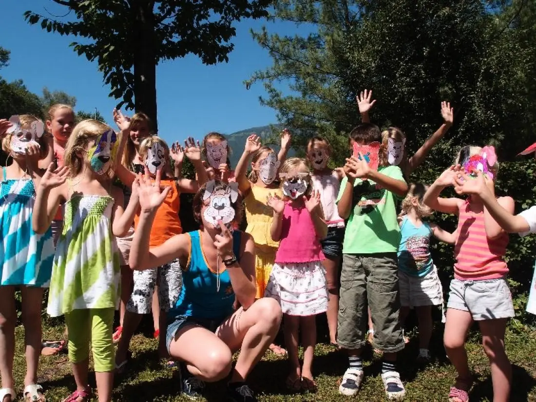 Camping du Lac de Carouge 3 étoiles★★★
