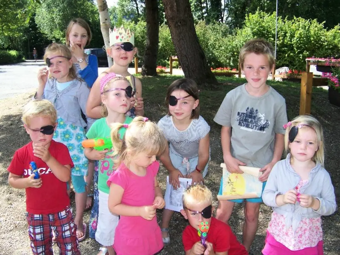 Camping du Lac de Carouge 3 étoiles★★★
