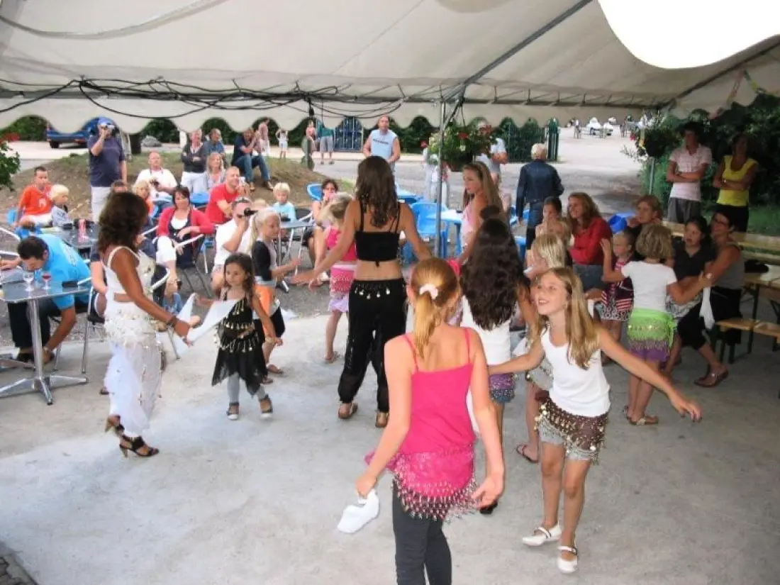 Camping du Lac de Carouge 3 étoiles★★★