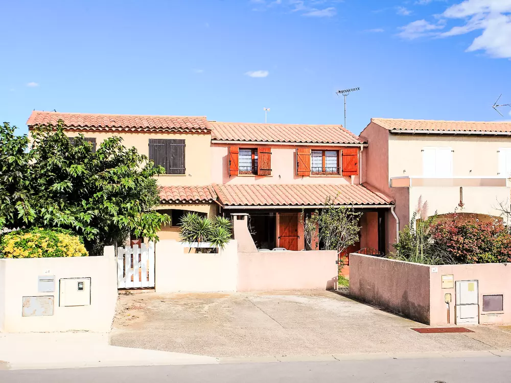 Maison de Vacances Saint Pierre La Mer