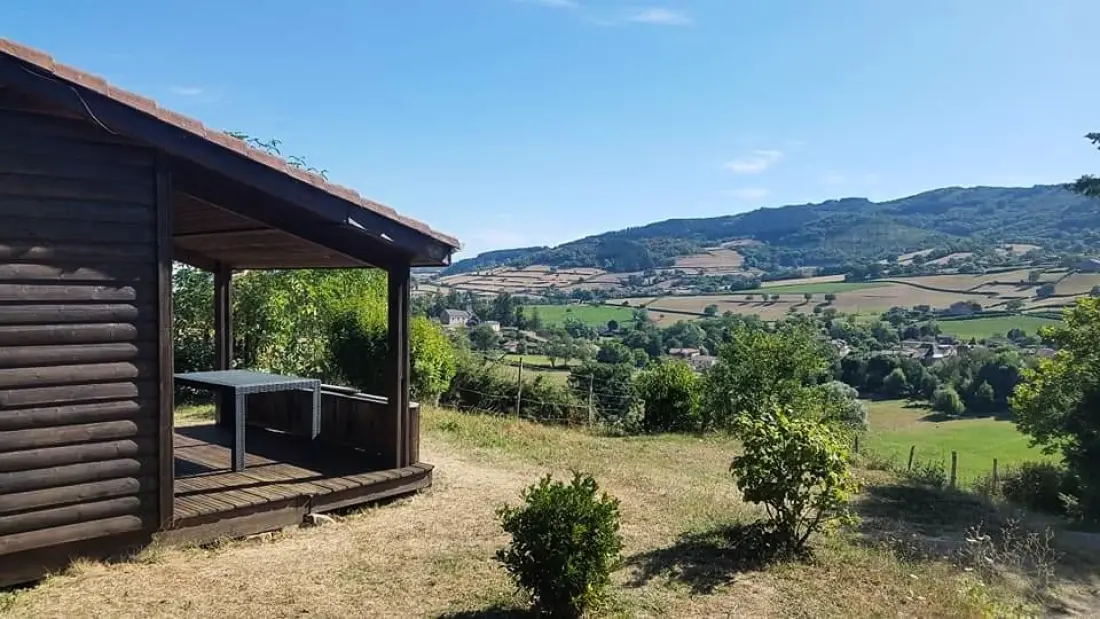 Flower Camping du Lac de Saint Point  Lamartine - Saône et Loire - Bourgogne du Sud  4 étoiles★★★★