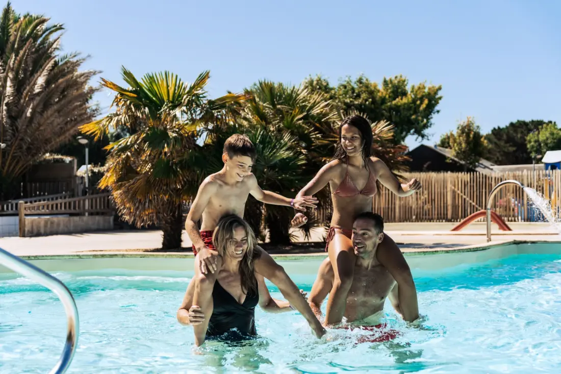 Camping Sunêlia La Baie de Saint Pol 3 étoiles★★★