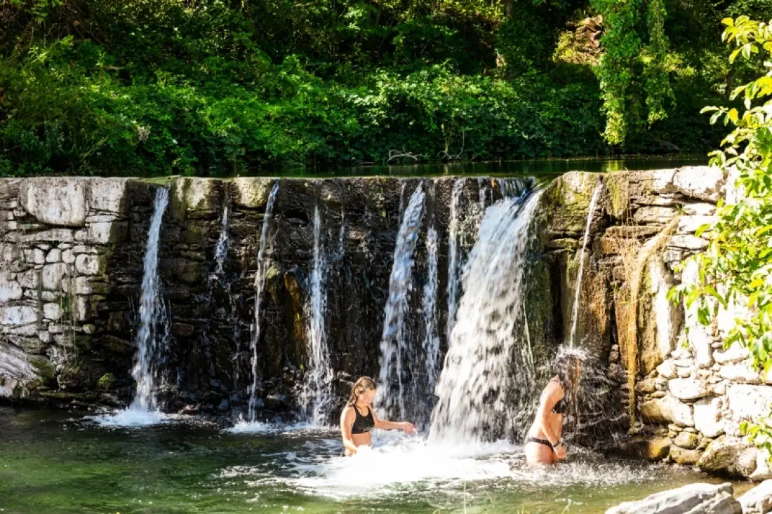Camping Les Cerisiers du Jaur4 étoiles★★★★