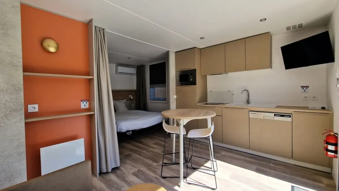 Camping Les Cerisiers du Jaur4 étoiles★★★★