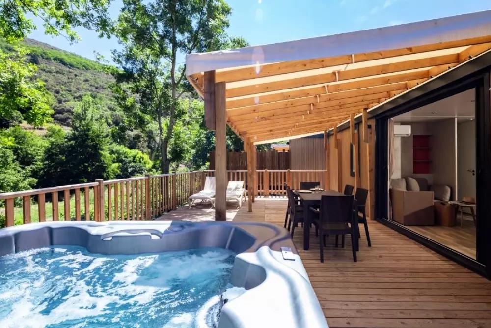 Camping Les Cerisiers du Jaur4 étoiles★★★★