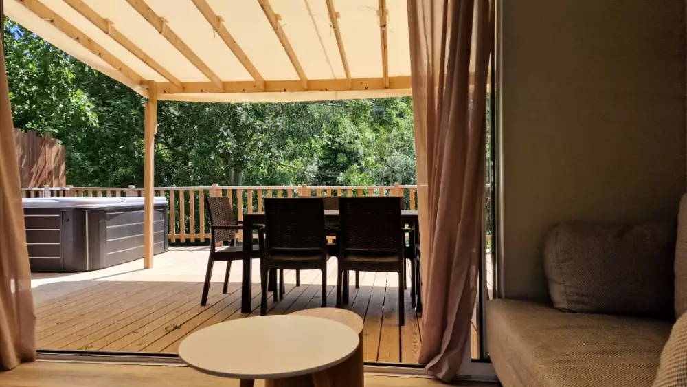 Camping Les Cerisiers du Jaur4 étoiles★★★★