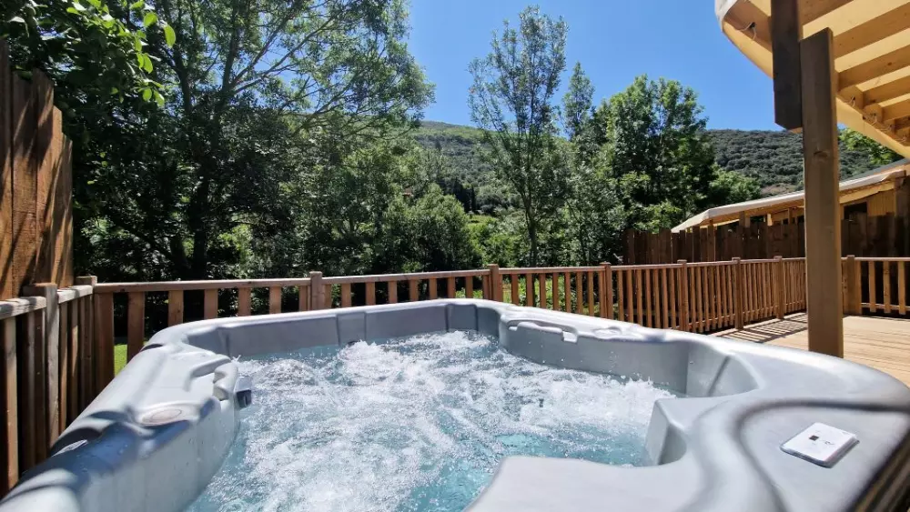 Camping Les Cerisiers du Jaur4 étoiles★★★★