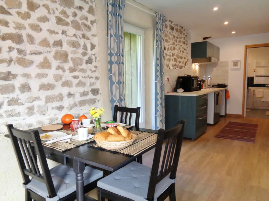 Location de Vacances SAINT-PRIEST-LA-PRUGNE 2