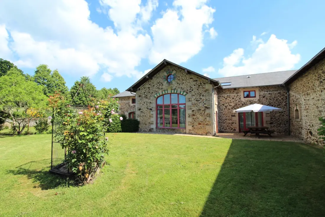 Gîte de France Le bûcher et la volière 3 épis