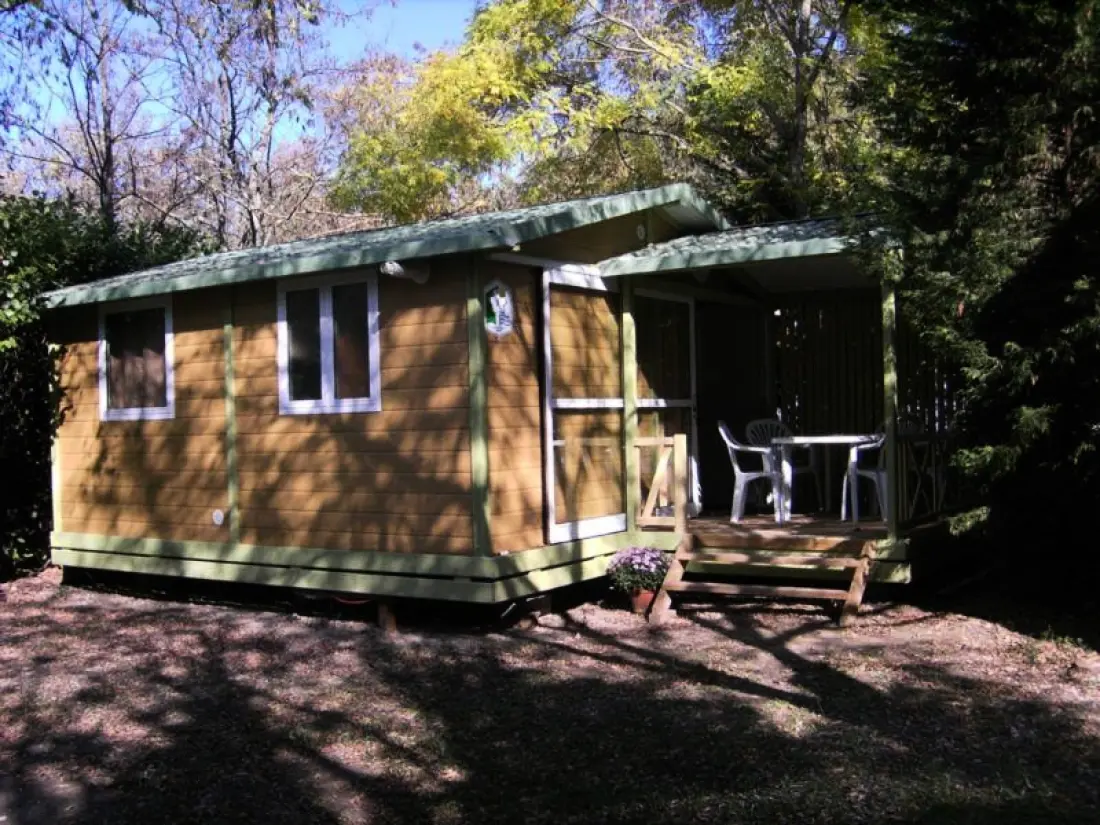 Flower Camping Le Plan d'Eau - Ardèche 4 étoiles★★★★