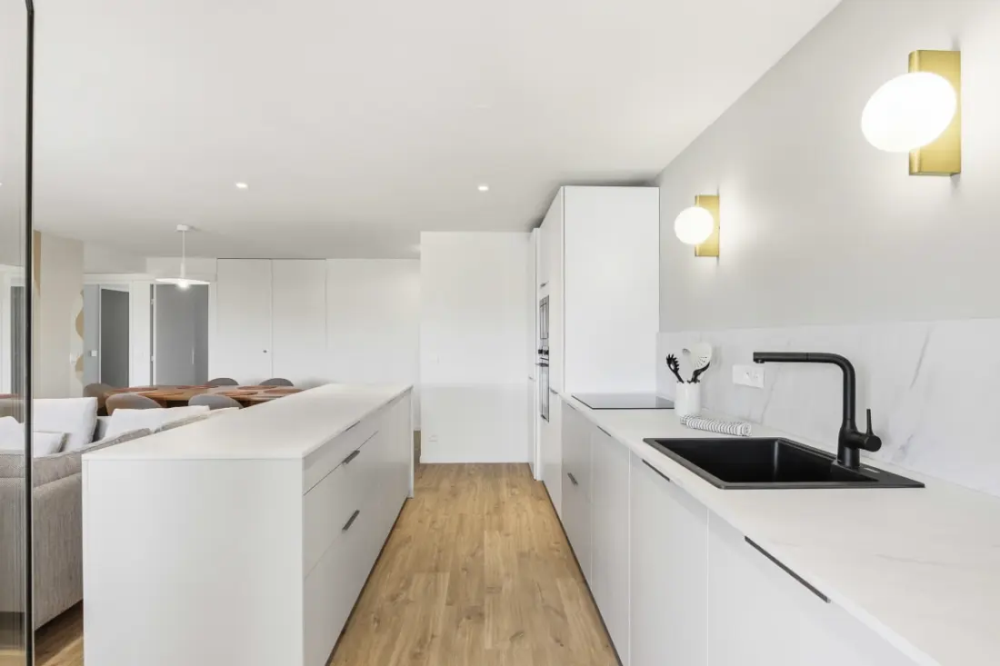 Appartement 125 M² Proche Plage, Piscine &amp; Parking