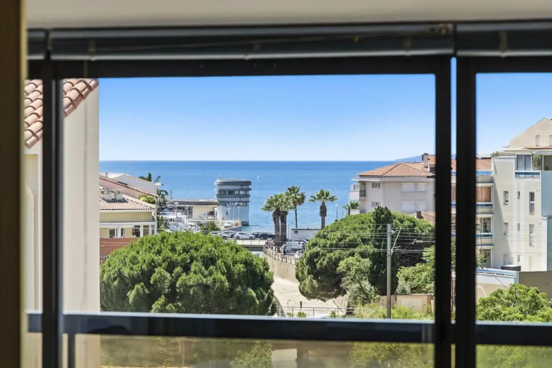 Appartement 125 M² Proche Plage, Piscine &amp; Parking
