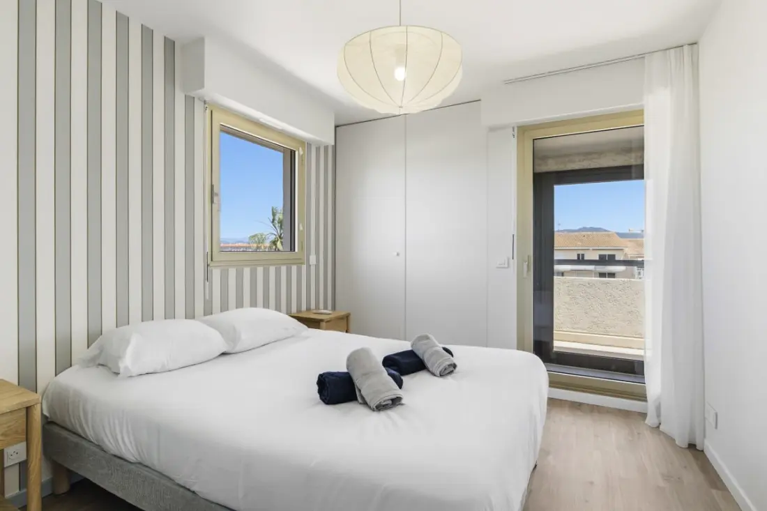 Appartement 125 M² Proche Plage, Piscine &amp; Parking
