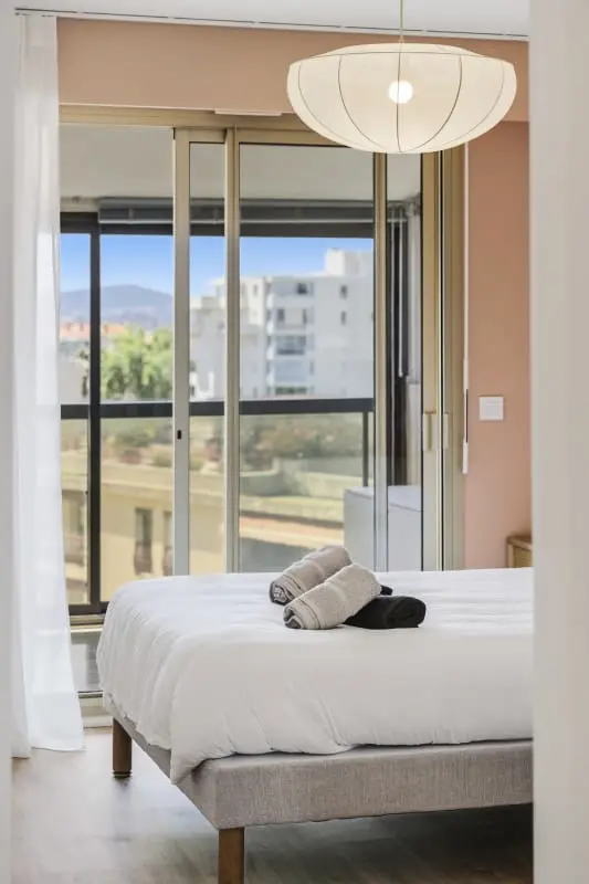 Appartement 125 M² Proche Plage, Piscine &amp; Parking
