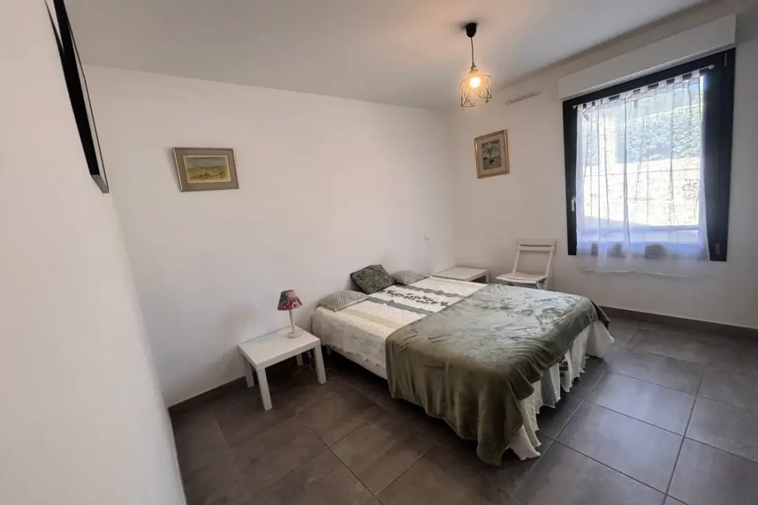 Appartement Avec Jardin à Saint-raphaël
