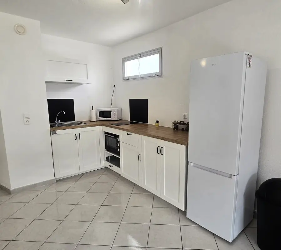 Appartement Climatisé Avec Balcon à Saint-raphaël
