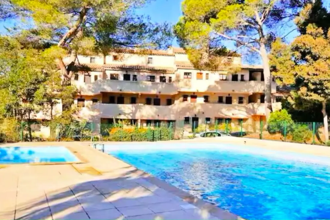 Appartement Neuf, Terrasse, Piscine, Plage à Pied