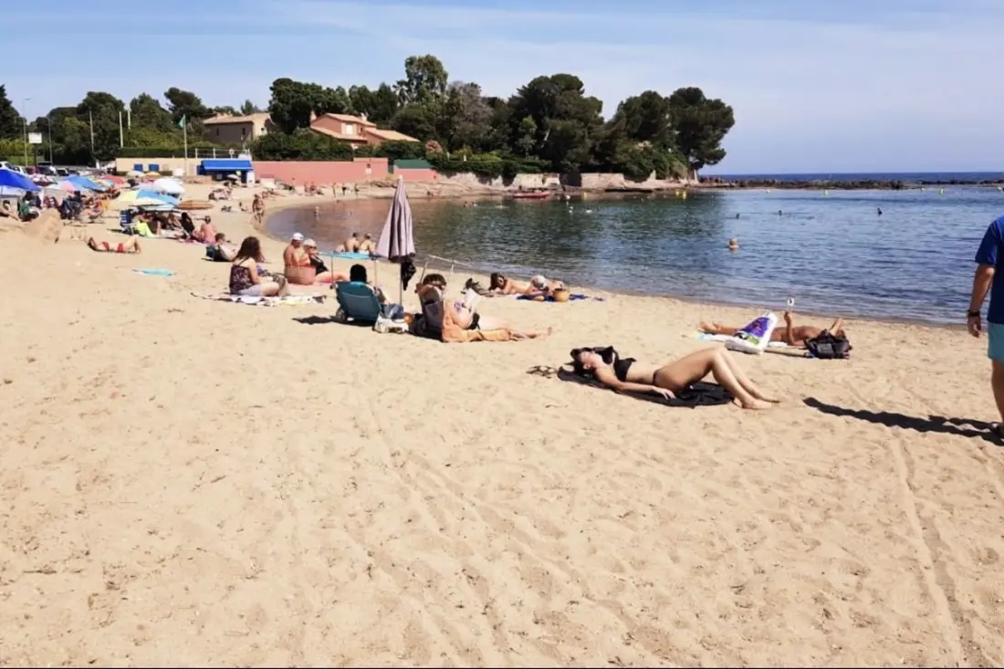 Appartement Neuf, Terrasse, Piscine, Plage à Pied