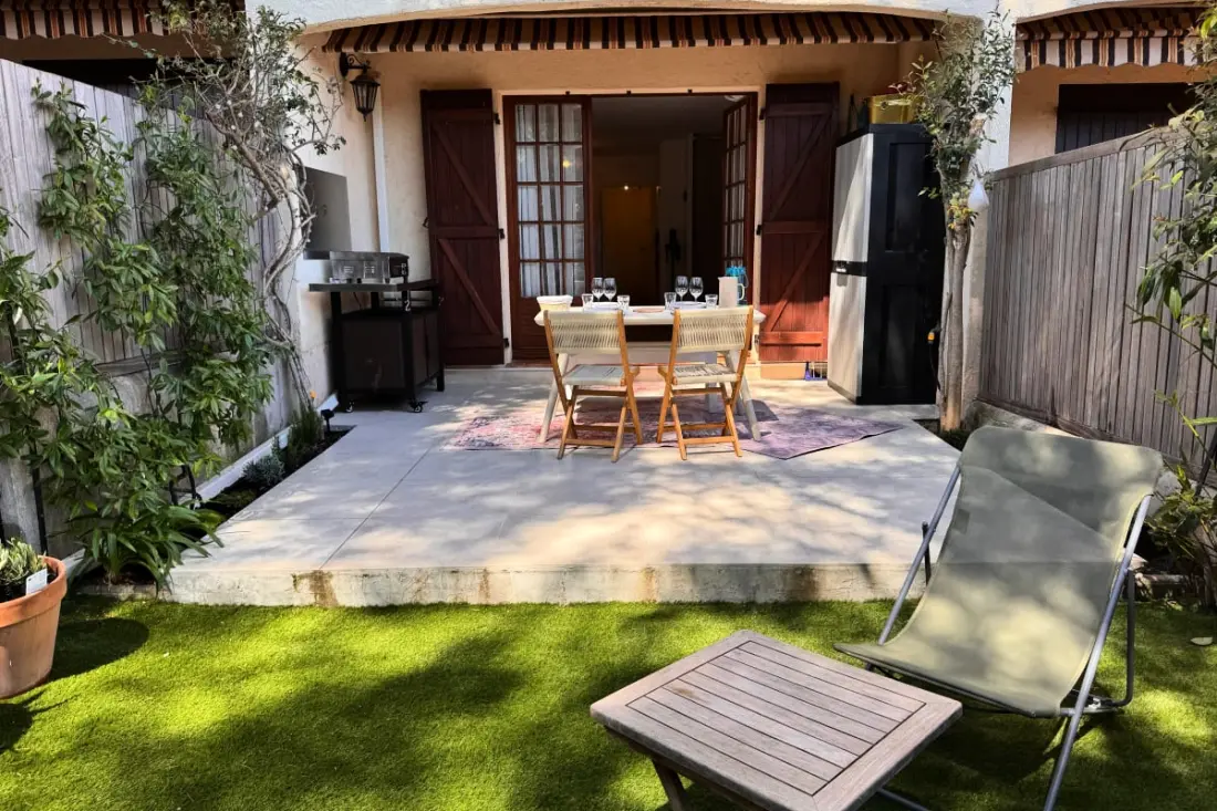 Appartement Neuf, Terrasse, Piscine, Plage à Pied