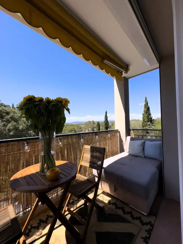 Bel Appartement De 71 M² à saint-raphaël