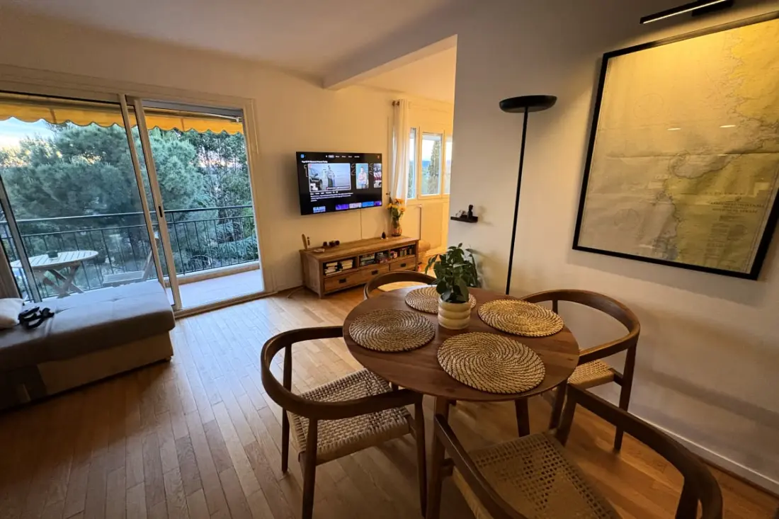 Bel Appartement De 71 M² à saint-raphaël
