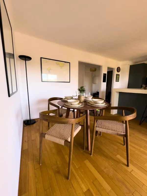 Bel Appartement De 71 M² à saint-raphaël