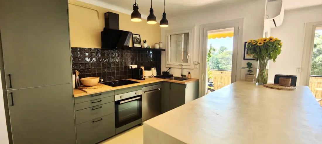 Bel Appartement De 71 M² à saint-raphaël