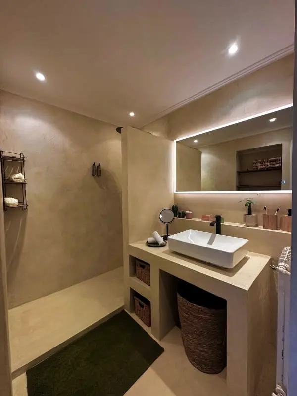 Bel Appartement De 71 M² à saint-raphaël