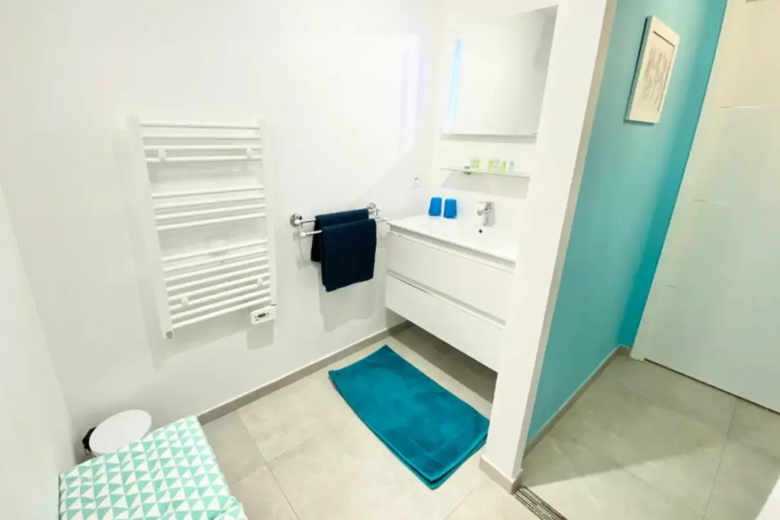 Bel Appartement Pour 5 Avec Piscine