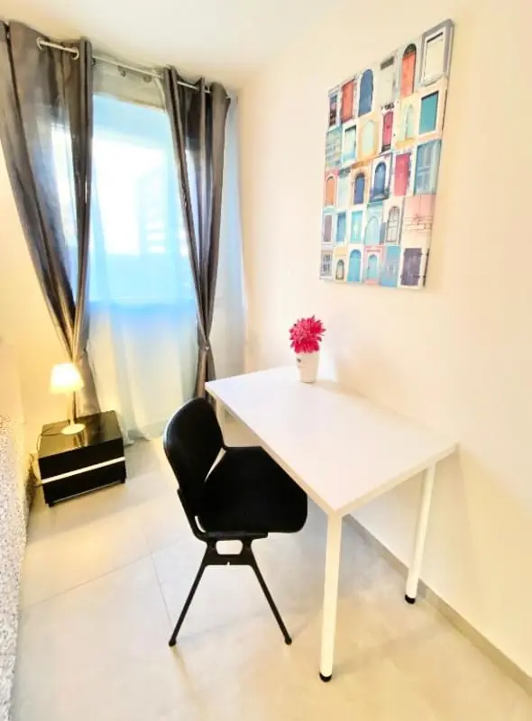 Bel Appartement Pour 5 Avec Piscine