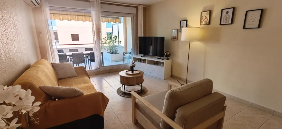 Grand Appartement Terrasse 35m² Proche Plage