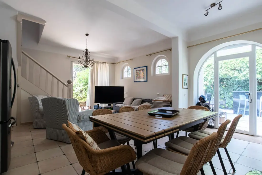 Grande Maison Avec Jardin Proche De La Mer