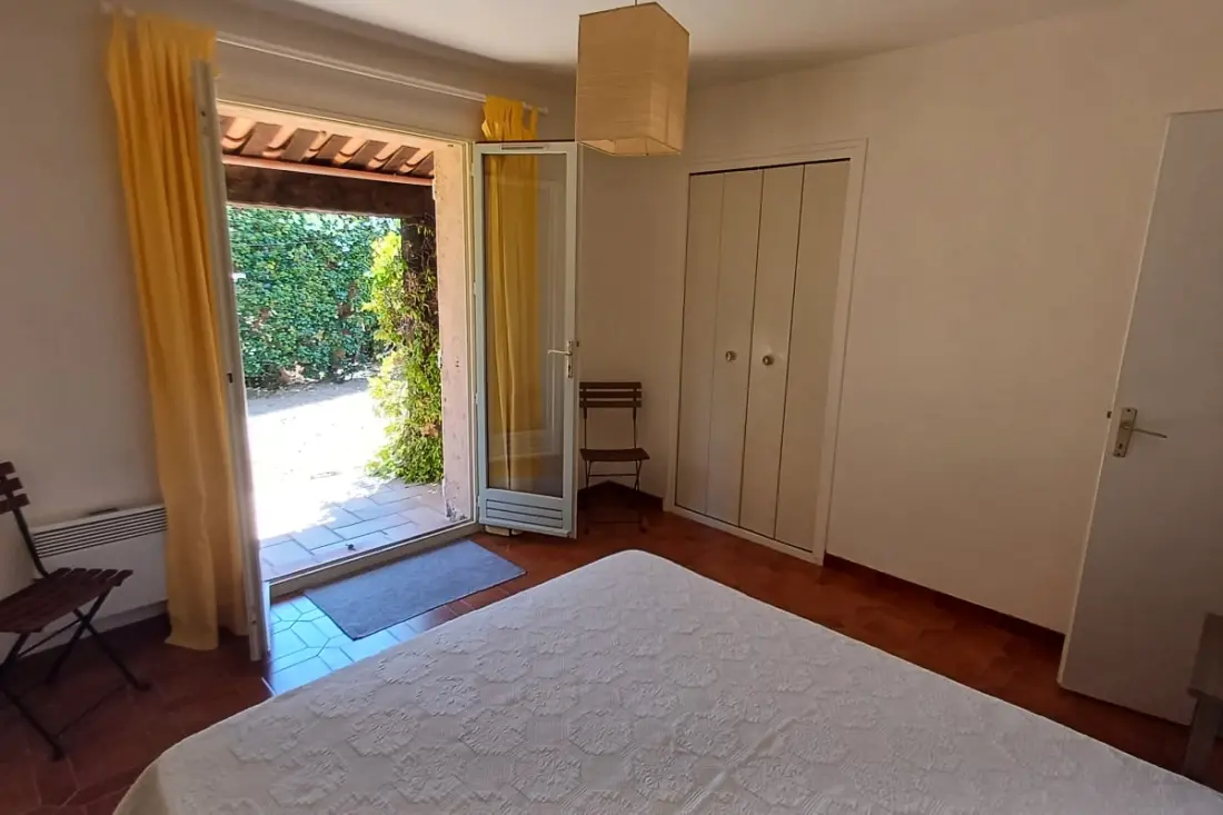 Villa Familiale Dans Un Domaine Arboré Proche Mer