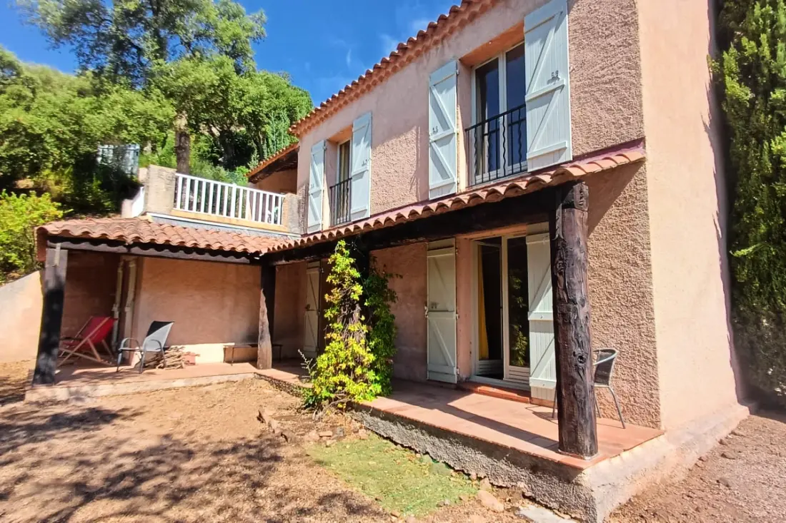 Villa Familiale Dans Un Domaine Arboré Proche Mer