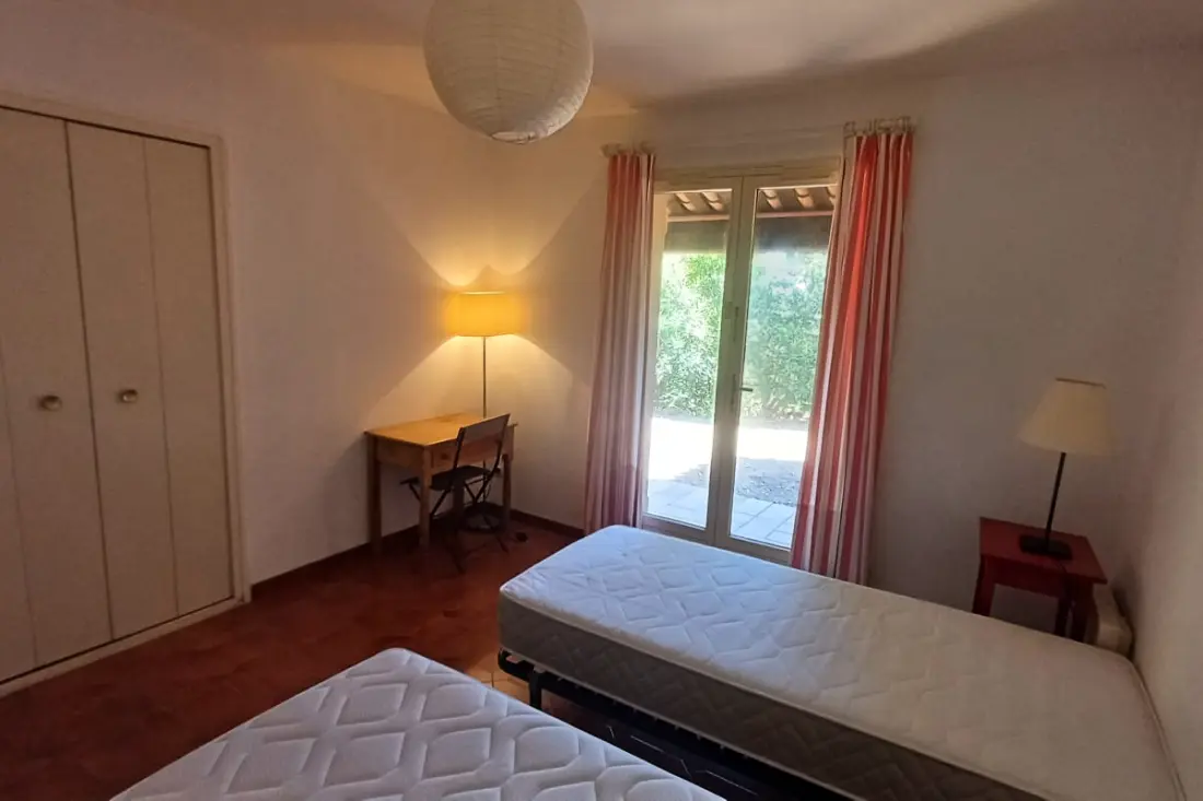 Villa Familiale Dans Un Domaine Arboré Proche Mer