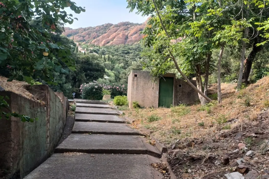 Villa Familiale Dans Un Domaine Arboré Proche Mer