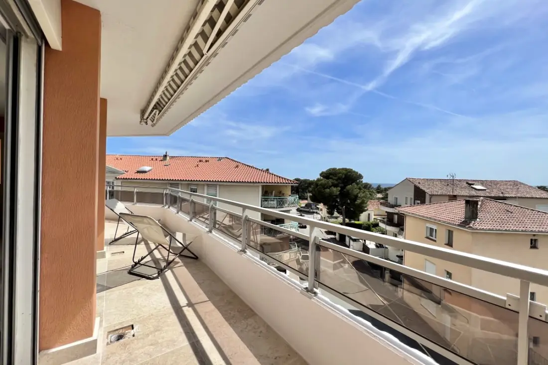 Appartement Vue Mer Grande Terrasse Proche Plage