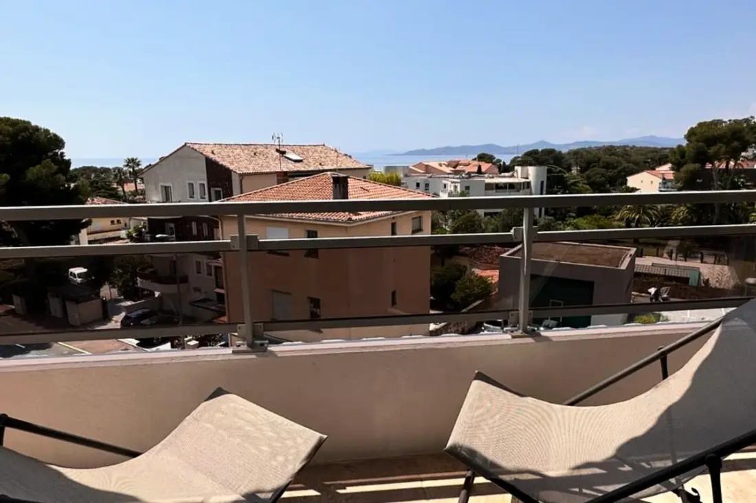 Appartement Vue Mer Grande Terrasse Proche Plage