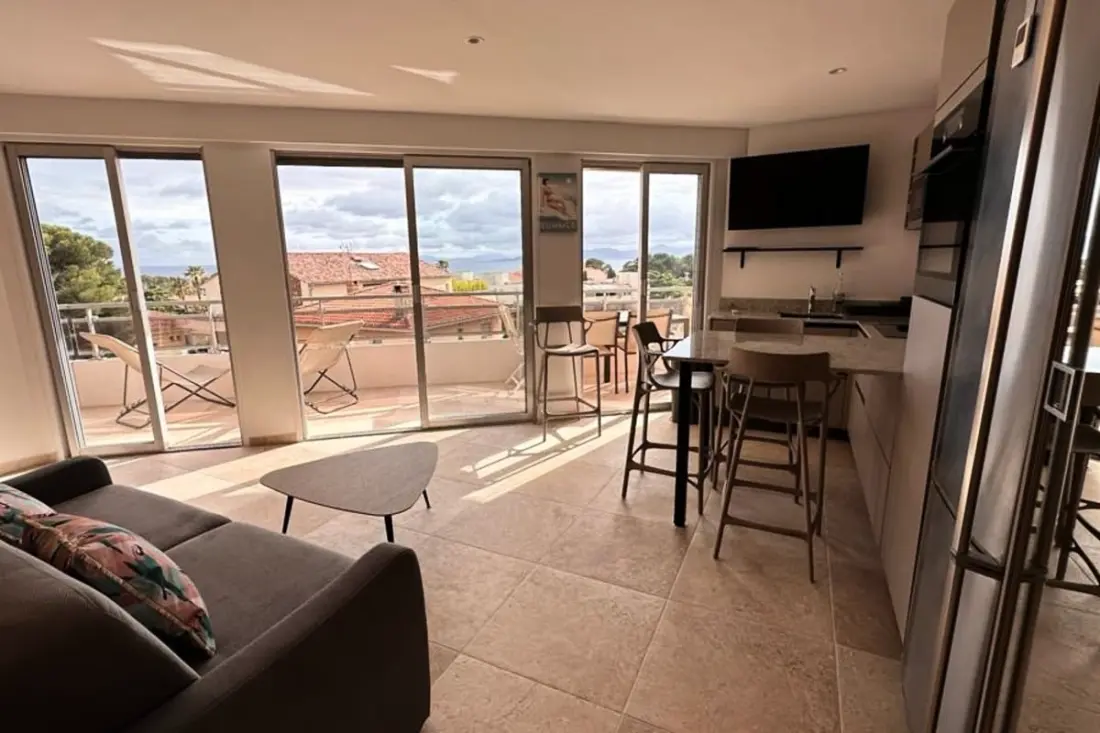 Appartement Vue Mer Grande Terrasse Proche Plage
