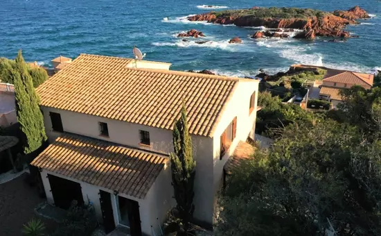 Maison Les Pieds Dans L'eau Avec Vue Sur La Mer