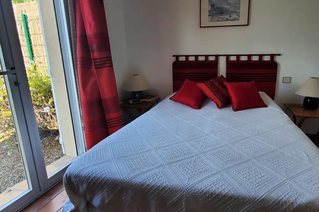 Maison Spacieuse Avec Piscine Proche De La Mer