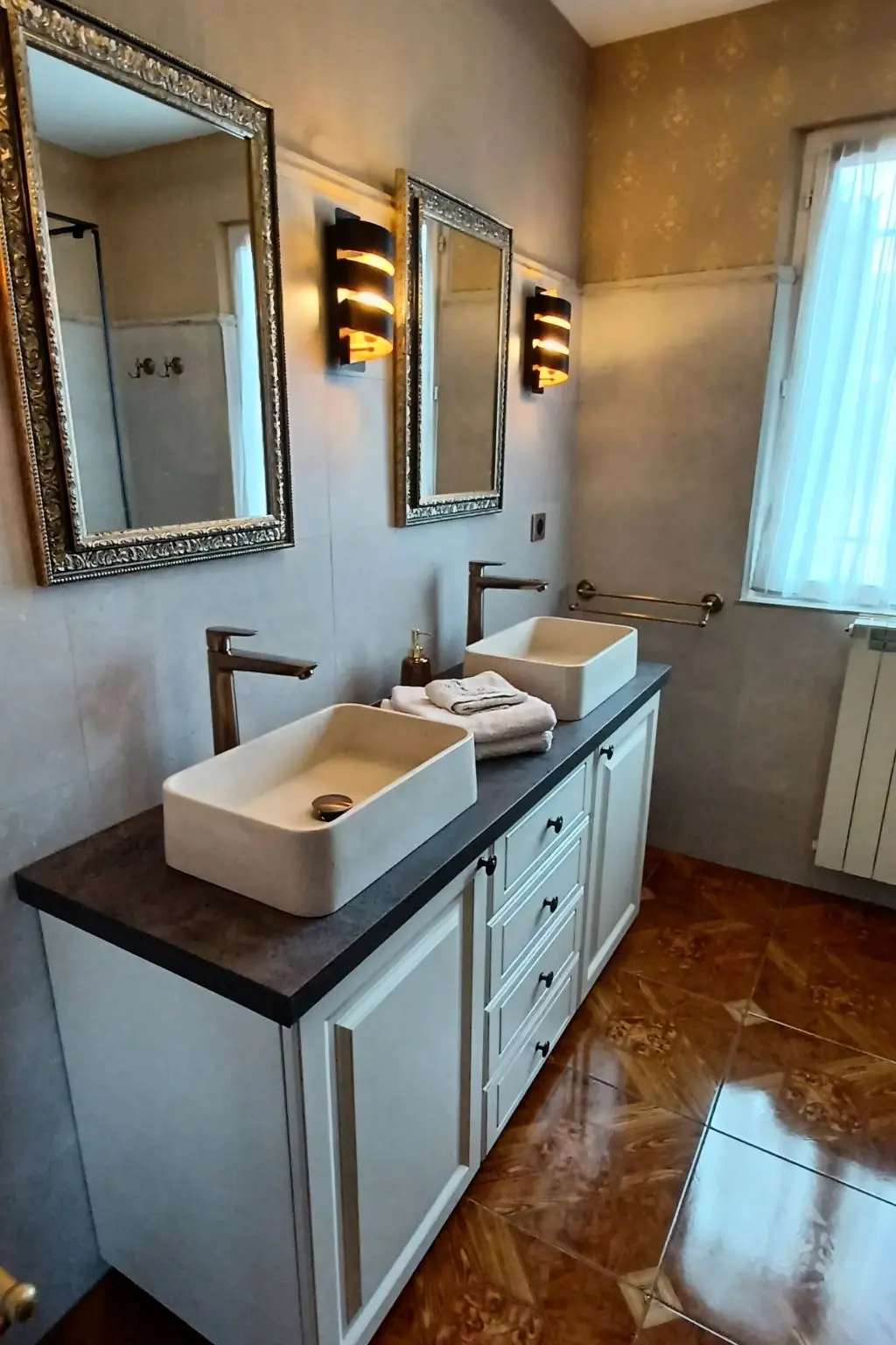 Résidence Schöne Ferienwohnung mit Meerblick und Pool