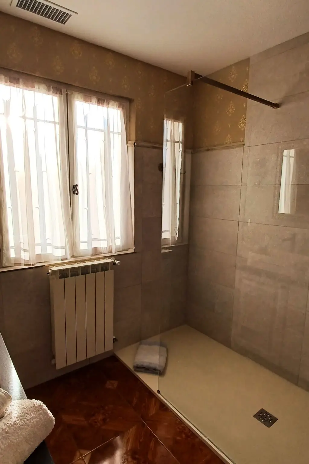 Résidence Schöne Ferienwohnung mit Meerblick und Pool